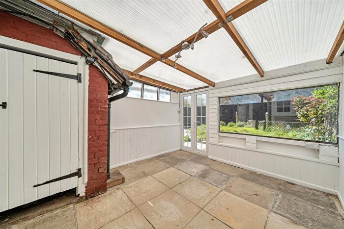 3 Bedroom End Of Terrace House For Sale In East Street, Corfe Castle, Wareham, BH20 - Photo 10