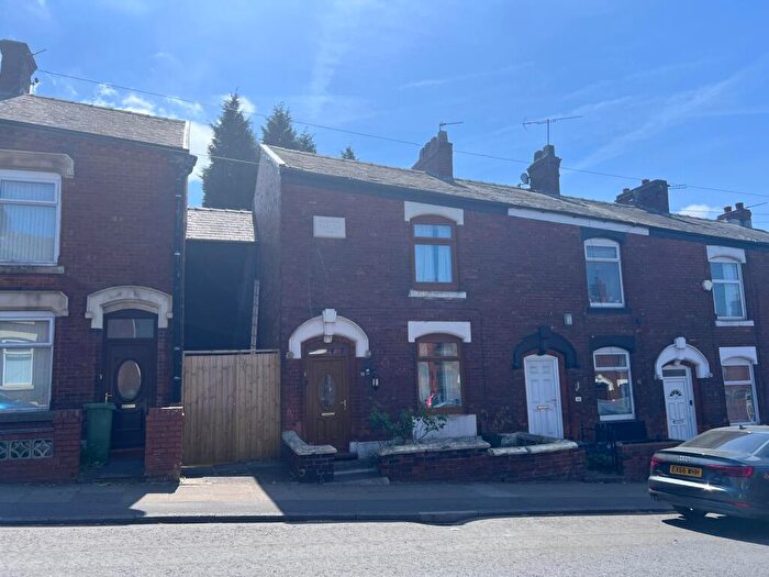 2 Bedroom Terraced House For Sale In Chapel Street, Dukinfield, Greater Manchester, SK16