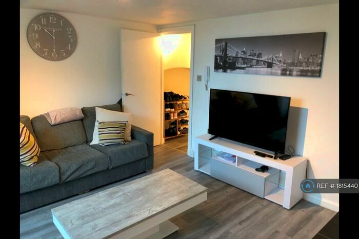 1 Bedroom Flat To Rent In Westgate, Burnley, BB11