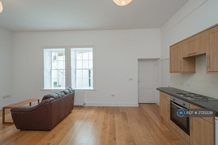 1 Bedroom Flat To Rent In Burlington Street, Bath, BA1