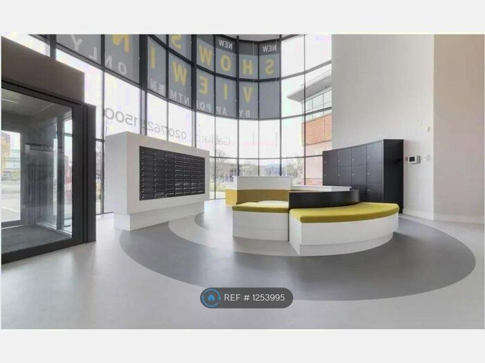 Studio To Rent In Atria House, Slough SL1