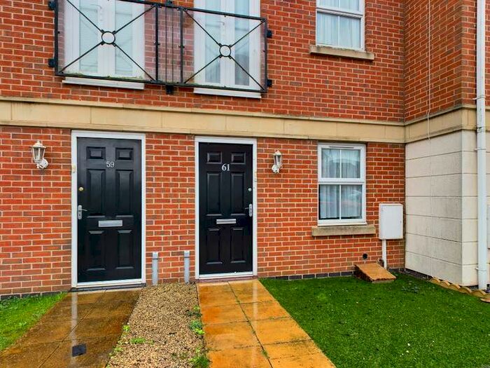 3 Bedroom Property For Sale In Richmond Gate Hinckley, LE10