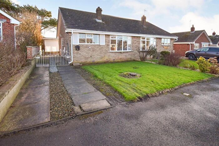 2 Bedroom Semi-detached Bungalow For Sale In Scarsea Way, Bempton, Bridlington, East Riding Of Yorkshire, YO15