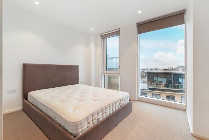 1 Bedroom Flat To Rent In Beacon Tower, SW18