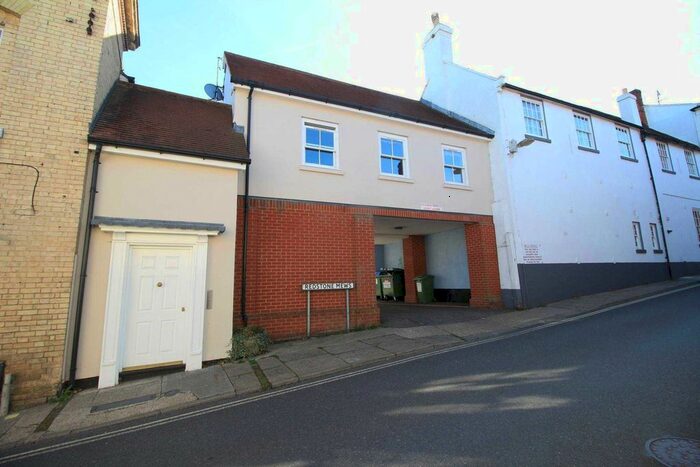 3 Bedroom Flat To Rent In New Street, Woodbridge, IP12