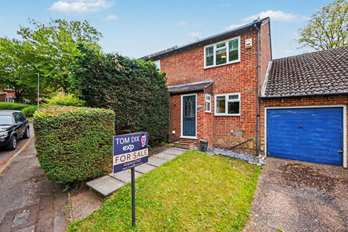 2 Bedroom Terraced House For Sale In Spenlow Drive, Chatham, ME5