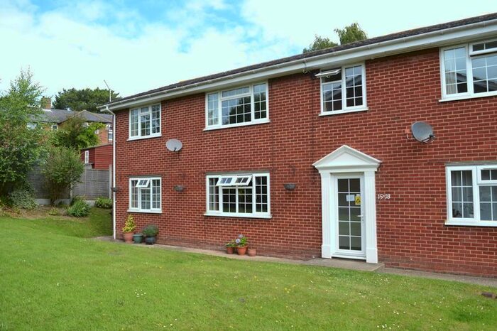 2 Bedroom Flat To Rent In Roseacre Close, Canterbury, CT2