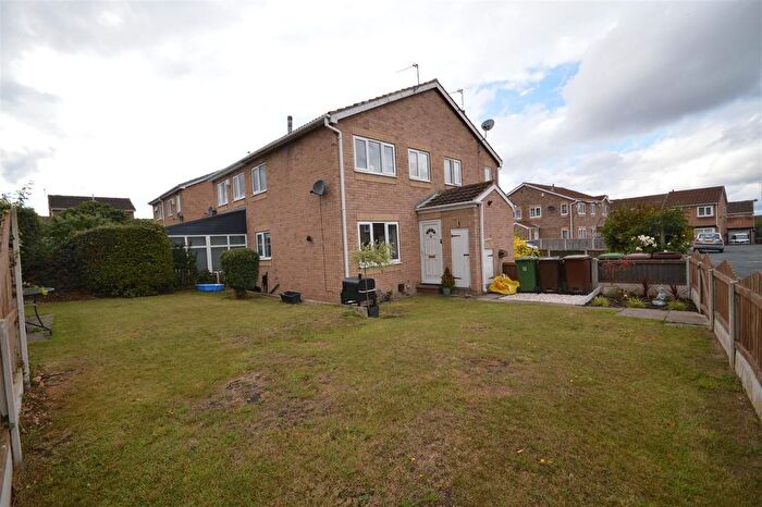 2 Bedroom Semi-detached House For Sale In Bosworth Avenue, Normanton, WF6