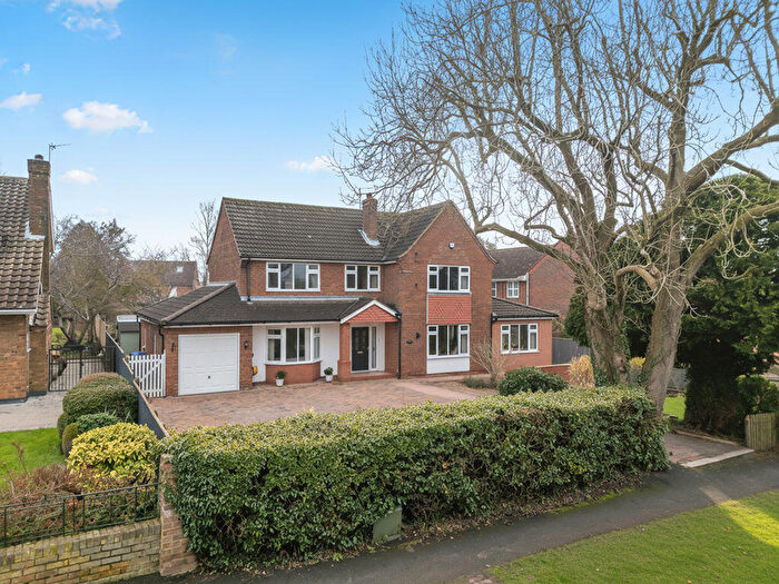 4 Bedroom Detached House For Sale In Ings Lane, Waltham, DN37