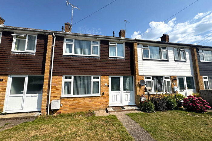 3 Bedroom Terraced House For Sale In Lodge Road, Braintree, CM7