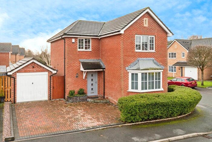 3 Bedroom Detached House For Sale In Laurel Avenue, Bolton, Lancashire, BL3