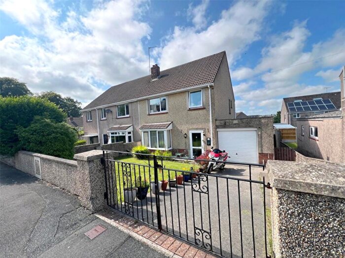 3 Bedroom Semi-Detached House For Sale In Woodlands Park, Haverfordwest, Pembrokeshire, SA61