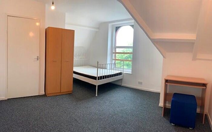 1 Bedroom House Of Multiple Occupation To Rent In Newport Road, Cardiff(City), CF24