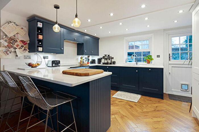 3 Bedroom Terraced House For Sale In Corpus Street, Cheltenham, GL52