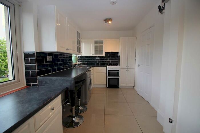 2 Bedroom Flat To Rent In Monks Park Way, Newcastle Upon Tyne, NE12
