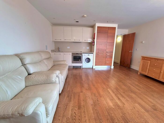 2 Bedroom Flat To Rent In Maia House, Falcon Drive, Cardiff Bay, CF10