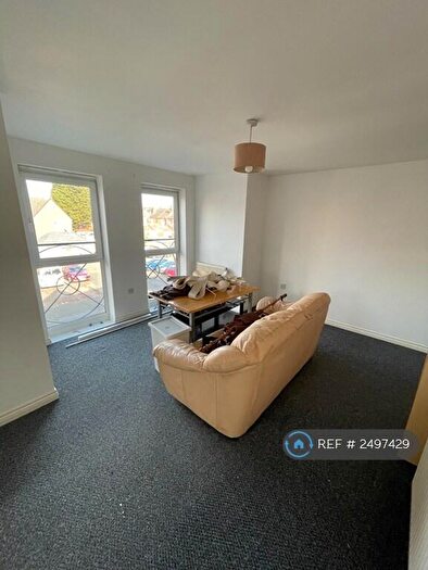 2 Bedroom Flat To Rent In Thackhall Street, Coventry, CV2
