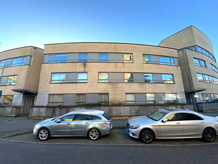 2 Bedroom Apartment To Rent In St Francis Rigg, New Gorbals, Glasgow, G5