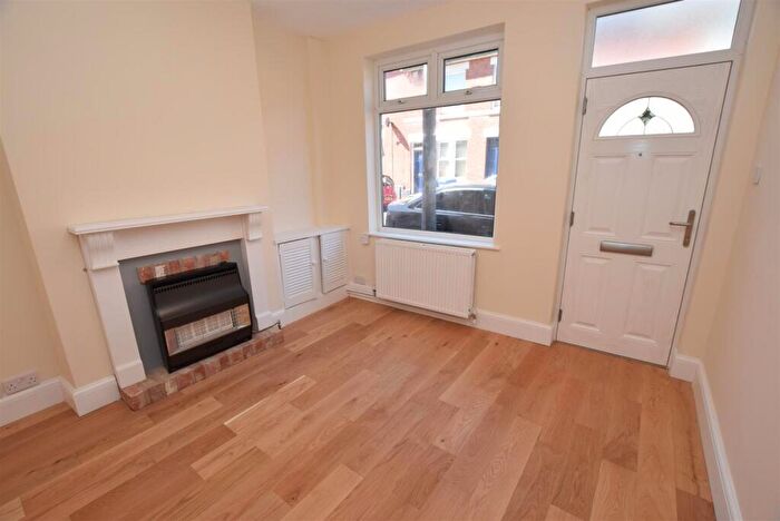 2 Bedroom Terraced House To Rent In Farm Street, Derby, Derbyshire, DE22