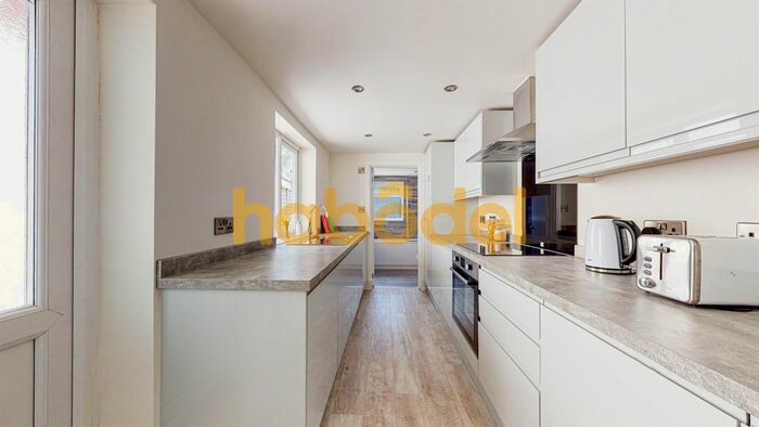 3 Bedroom Terraced House To Rent In Field Street, Kettering, NN16