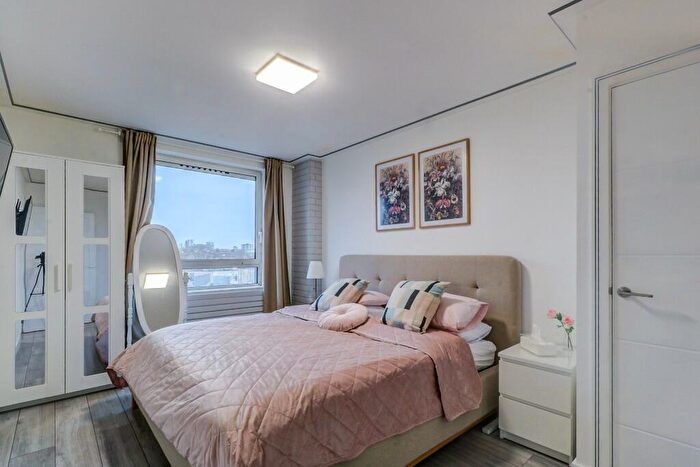 2 Bedroom Apartment To Rent In Greville Road, London, NW6