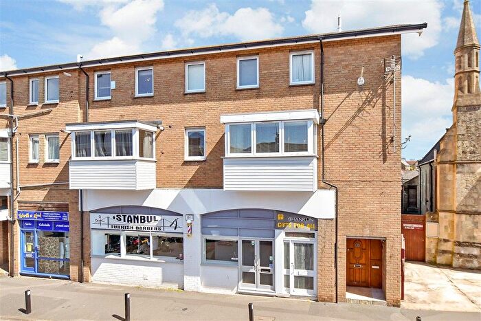 2 Bedroom Flat For Sale In Regent Street, Shanklin, Isle Of Wight, PO37