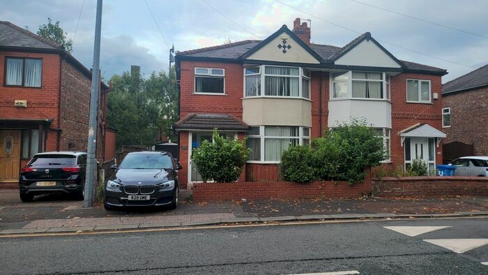3 Bedroom Semi-Detached House To Rent In Great Stone Road, Manchester, M32