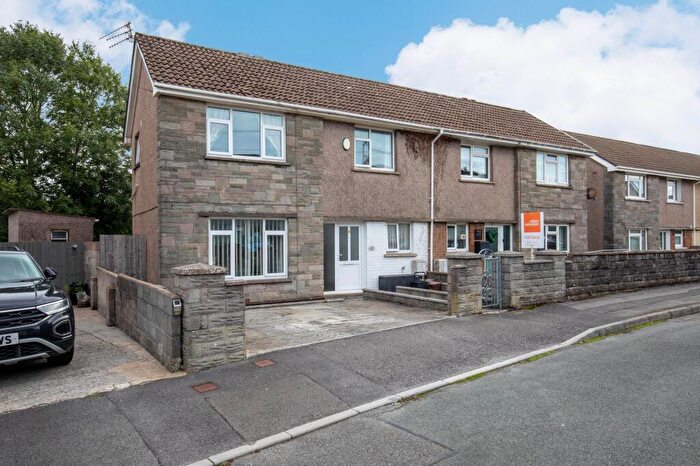 3 Bedroom Semi-Detached House For Sale In Williams Crescent, Bryncethin, CF32