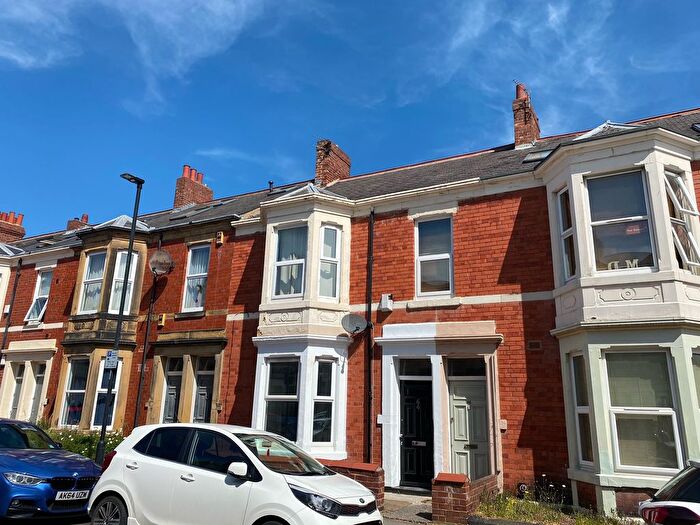 2 Bedroom Flat To Rent In Hazelwood Avenue, Newcastle Upon Tyne, NE2