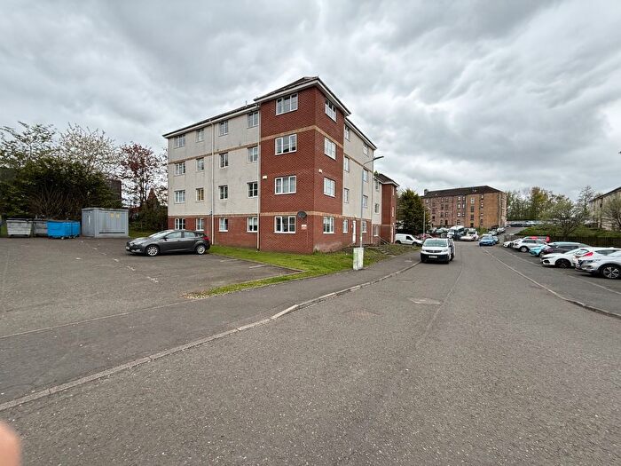 2 Bedroom Flat To Rent In Eversley Street, G32
