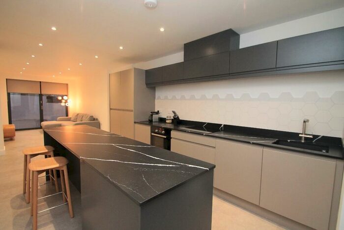 5 Bedroom Terraced House To Rent In Tewkesbury Street, Cardiff(City), CF24