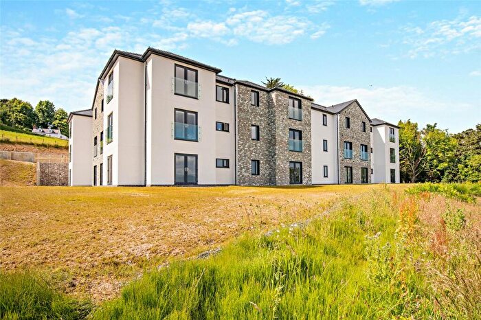 2 Bedroom Flat For Sale In Beaumaris, LL58