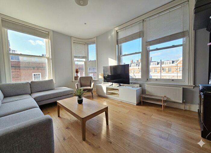 4 Bedroom Flat To Rent In Electric Avenue, Brixton, SW9