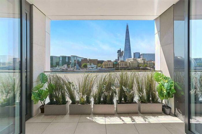 1 Bedroom Flat To Rent In Sugar Quay, London, EC3R