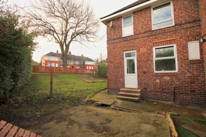 3 Bedroom Semi-Detached House To Rent In Sicey Avenue, Sheffield, S5