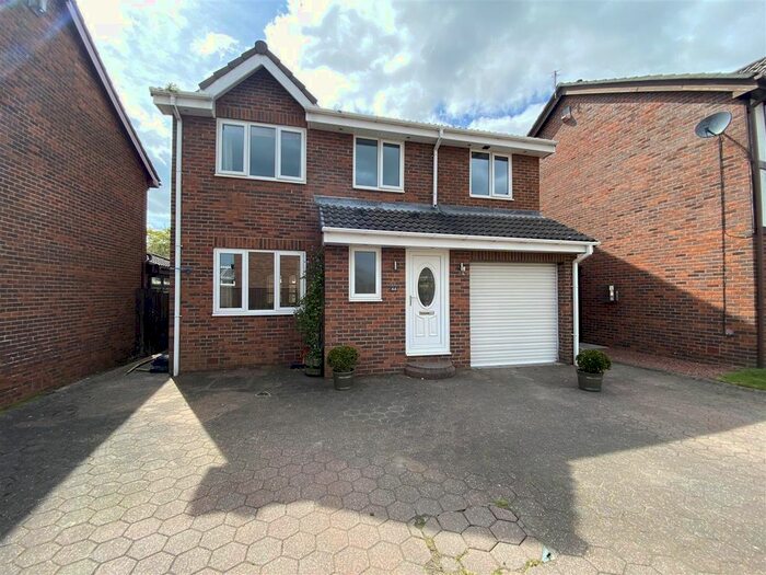 4 Bedroom Detached House To Rent In Brackenbeds Close, Pelton, Chester Le Street, DH2