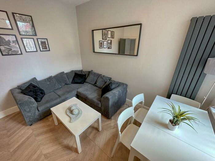 4 Bedroom House To Rent In Malden Road, L6