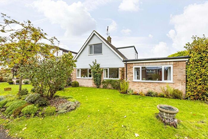 3 Bedroom Detached House For Sale In Long Meadow, Farnsfield, Newark, NG22