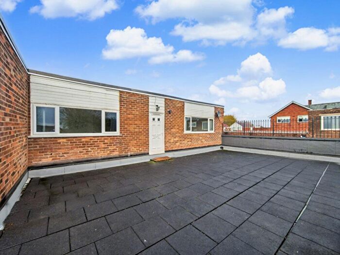 2 Bedroom Flat To Rent In Parr Lane, Bury, BL9