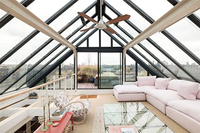 3 Bedroom Flat To Rent In Wyfold Road, London, SW6