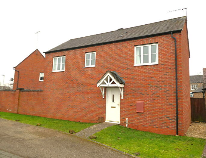 1 Bedroom Coach House For Sale In Lord Grandison Way, Banbury, OX16