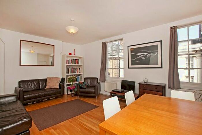 1 Bedroom Flat To Rent In Bourne Estate, Portpool Lane, London, EC1N