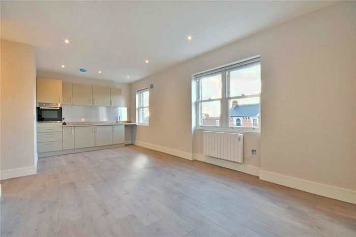Studio To Rent In West End Lane, West Hampstead, NW6