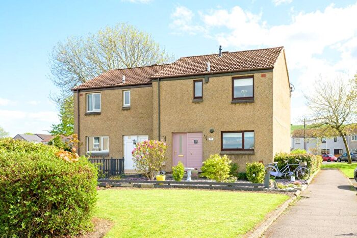 3 Bedroom Semi-Detached House For Sale In Ridley Drive, Rosyth, KY11