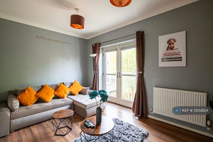 3 Bedroom Terraced House To Rent In Caraway Road, Birmingham, B5