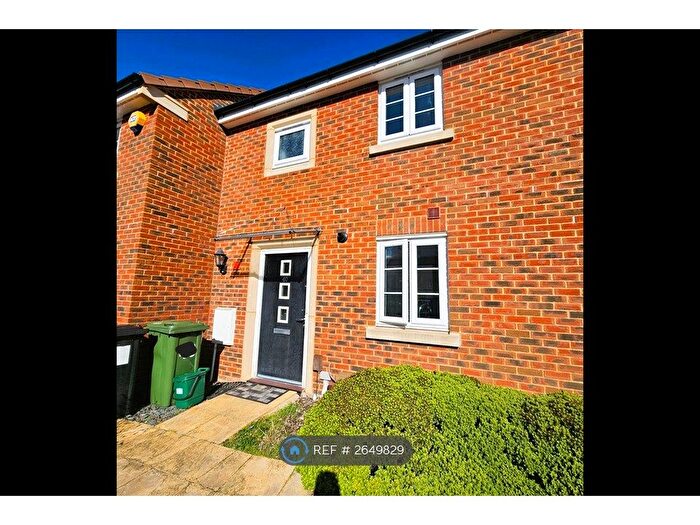 3 Bedroom Terraced House To Rent In Hasker Road, Basingstoke, RG24