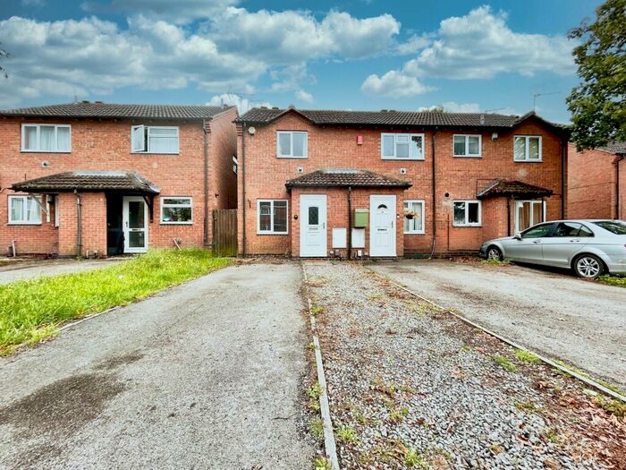2 Bedroom Terraced House To Rent In Somergate Road, Cheltenham, GL51