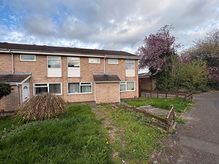 2 Bedroom End Terrace House For Sale In Keepers Walk, Leicester, LE4