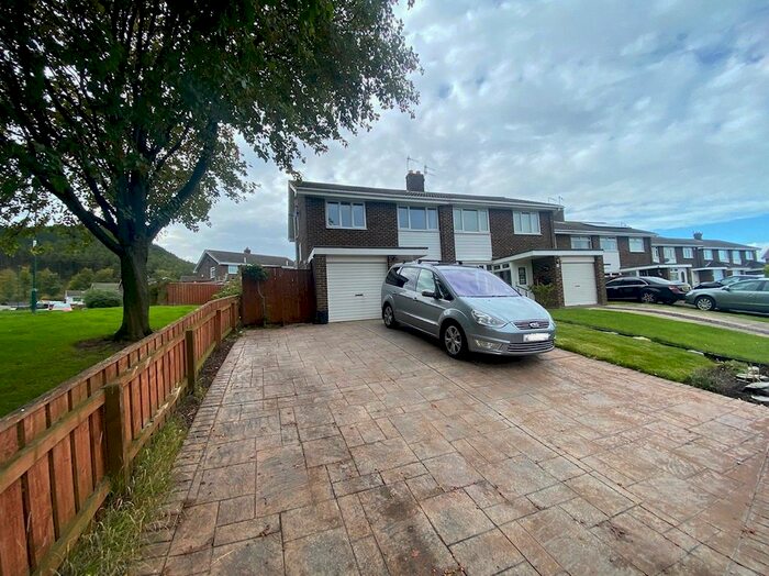 3 Bedroom Semi-Detached House For Sale In Brocklesby Road, Guisborough, North Yorkshire, TS14