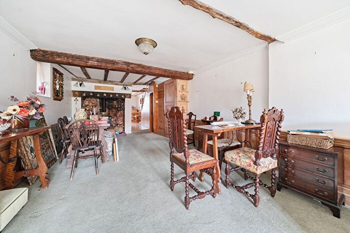 3 Bedroom Terraced House For Sale In Abbey Street, Faversham, ME13